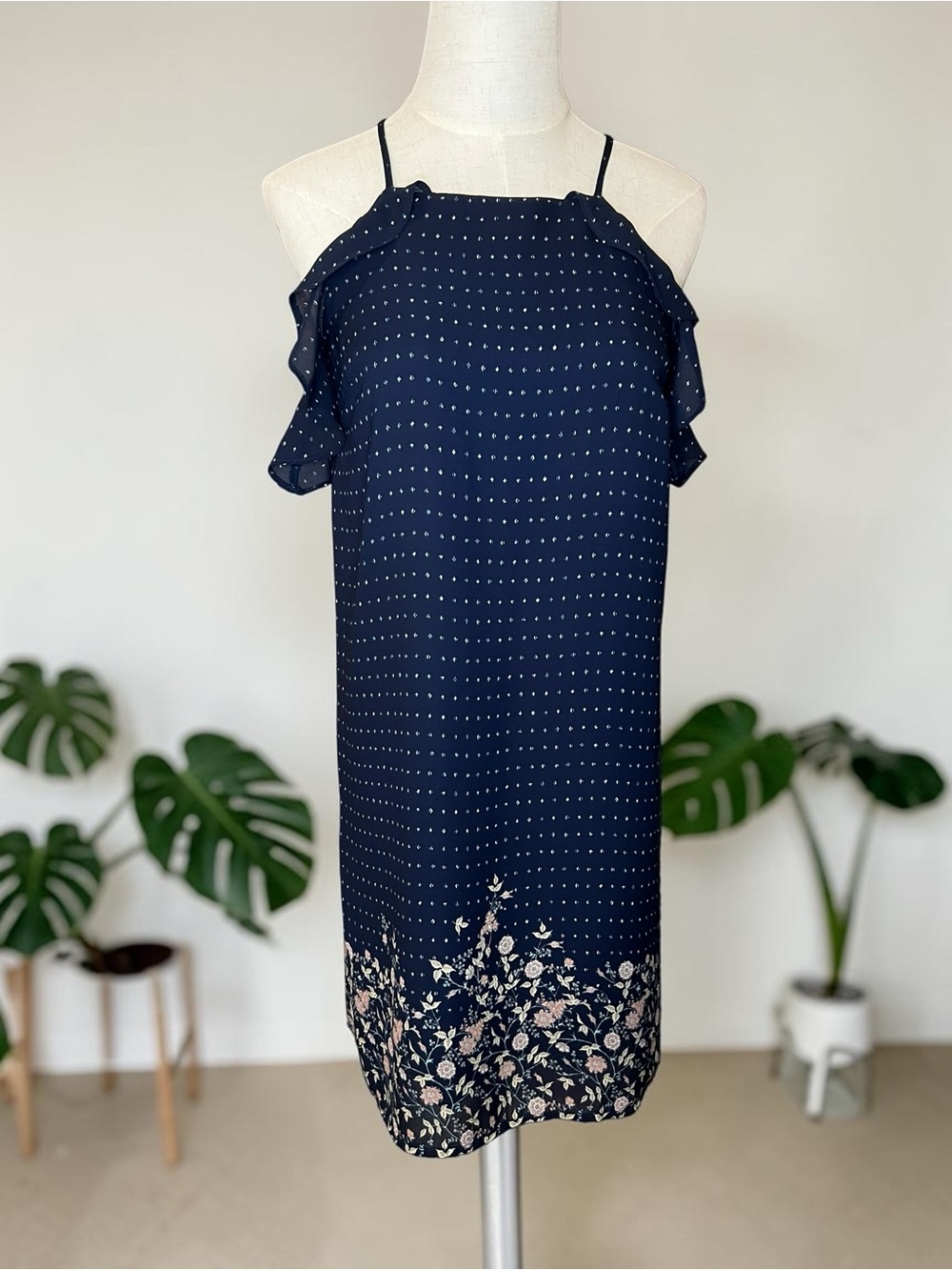 Francesca’s Navy Floral Cold Shoulder Shift Dress Boho Summer XS